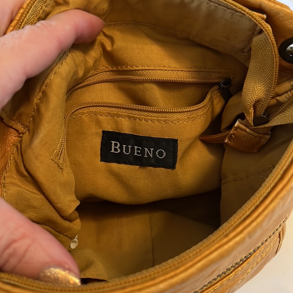 Mustard Purse - Picture 4 of 6